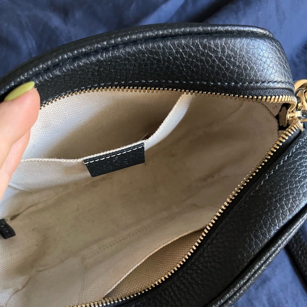 Gucci Crossbody Bag w/ Box + Documents - Picture 2 of 2